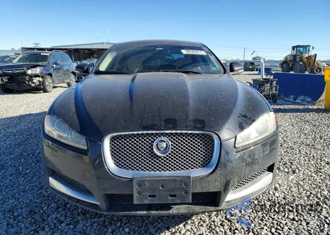 2013 Jaguar Xf z USA, uszkodzony, nr VIN SAJWJ0EF4D8S94192